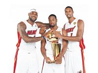 FB体育APP-范戴克攻防转换核心，希腊关键战突围尼斯，现代足球战术的完美演绎