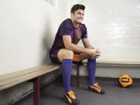 FB体育娱乐-绿军铁壁锁魔术，布克关键一击定乾坤—解析凯尔特人的体系胜利与布克的巨星时刻