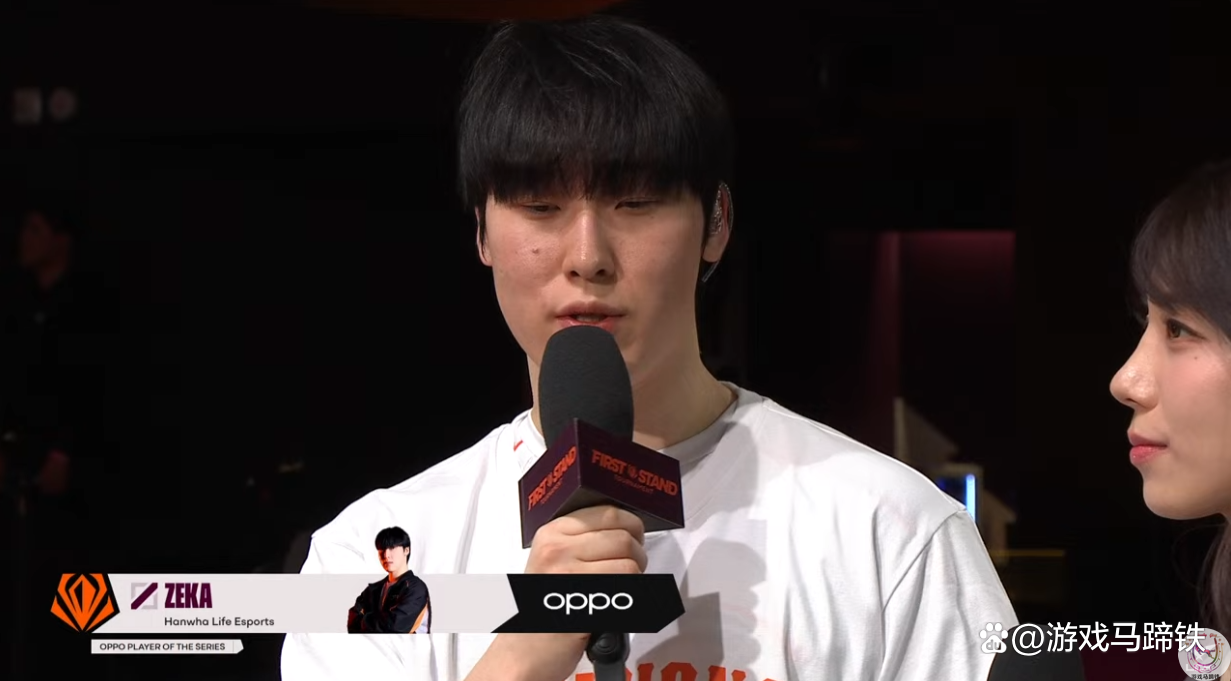 包含HLE横扫JDG，Perkz完成史诗逆转激烈交锋四强赛，让粉丝疯狂欢呼的词条