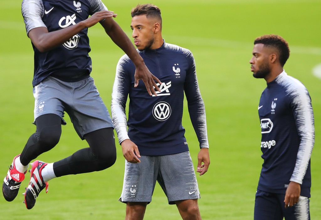 包含欧国联赛饮食健康指导发表，球队备战加快的词条