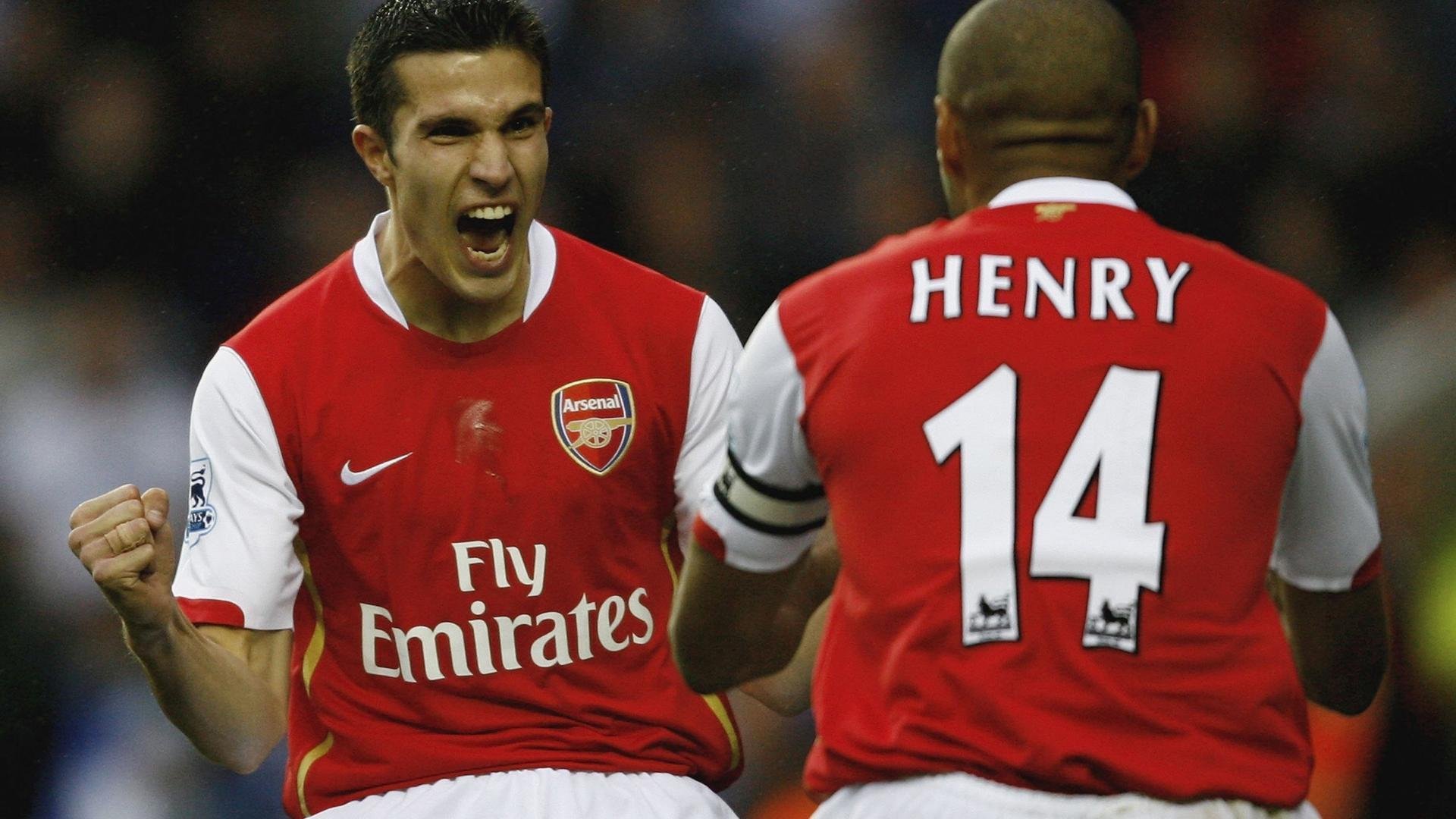 梅西数据全面爆炸，罗马终结挪威，当个人传奇与团队神话交织