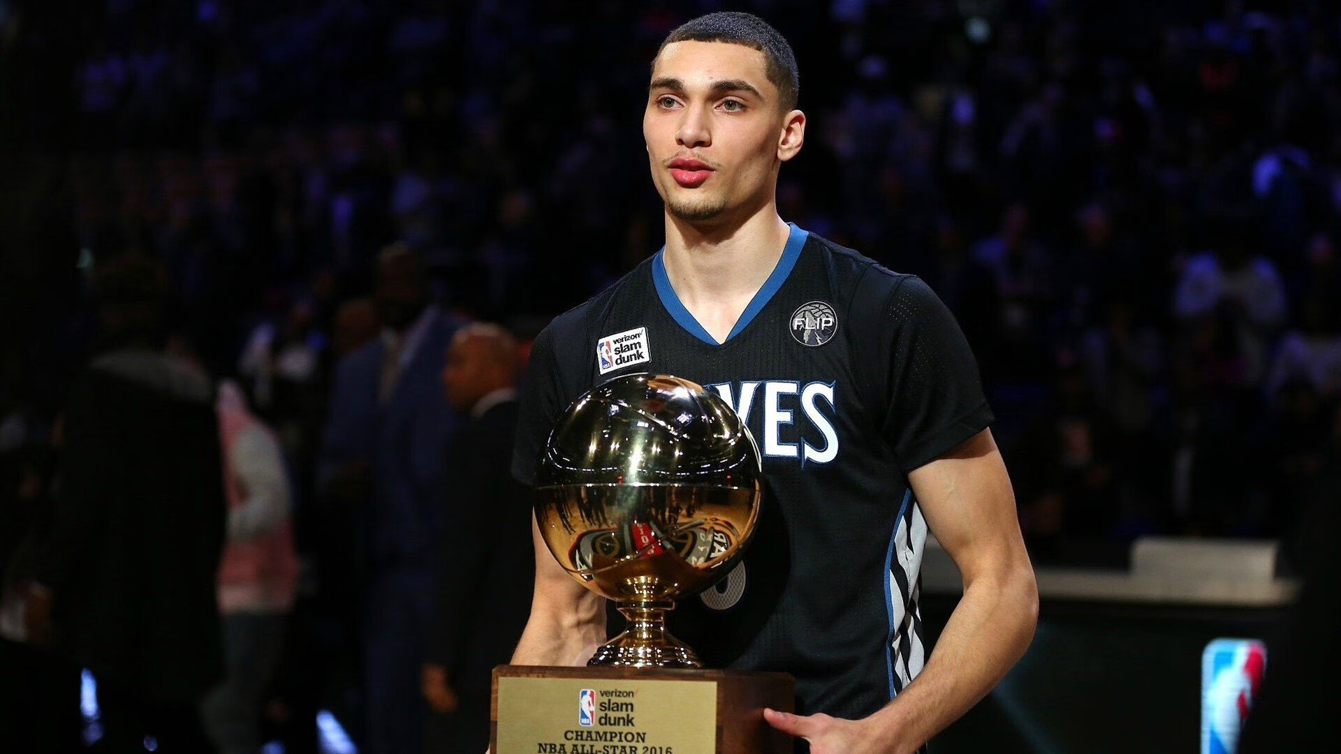 赛道颠覆，哈斯车队完胜红牛，诺里斯高光表现改写F1格局