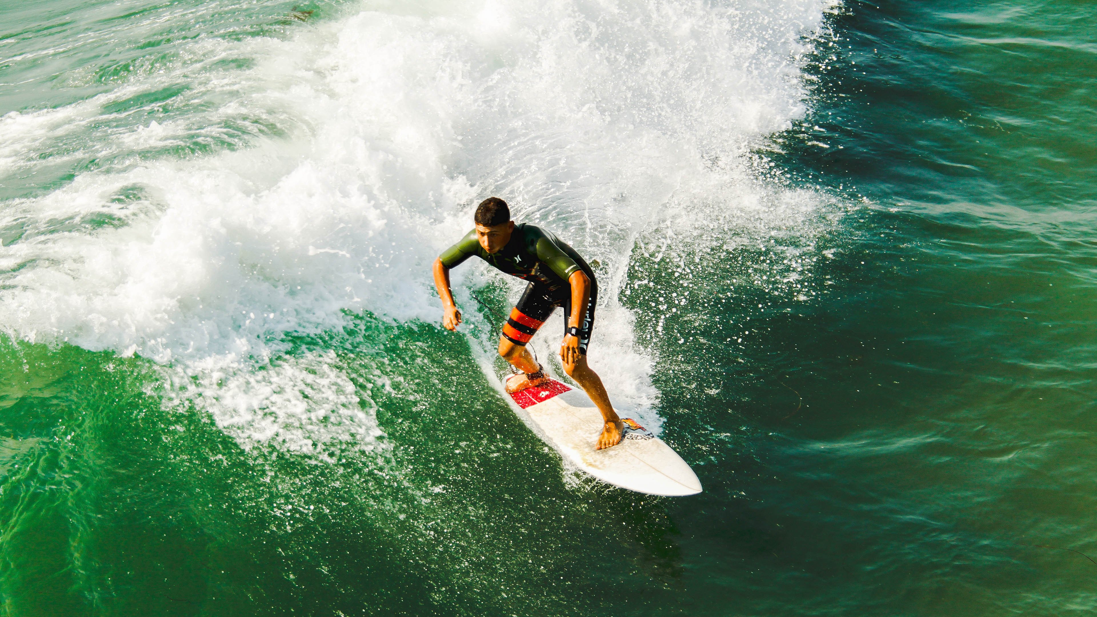 从美网梦碎到年终封神,辛纳的史诗级翻盘,如何惊艳了整个世界?
